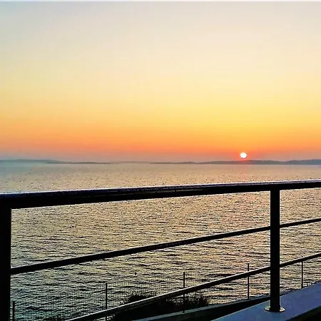 Nicolas - & Sea 10m Away - Amazing Sea View! * Rtina