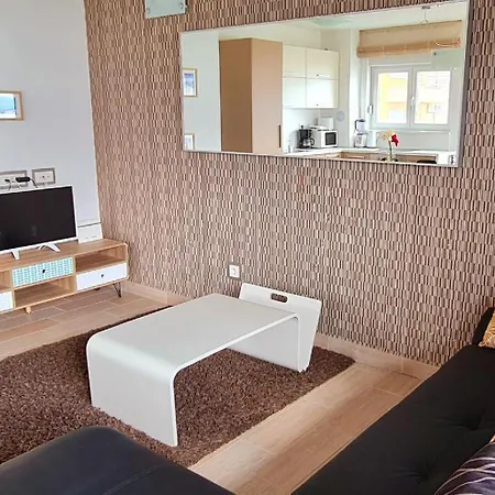 Nicolas - & Sea 10m Away - Amazing Sea View! Apartment