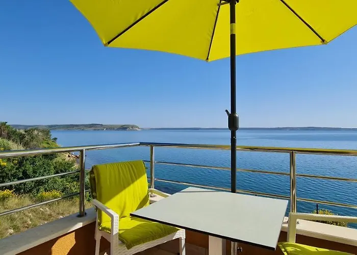 Nicolas - & Sea 10m Away - Amazing Sea View! Апартаменты *