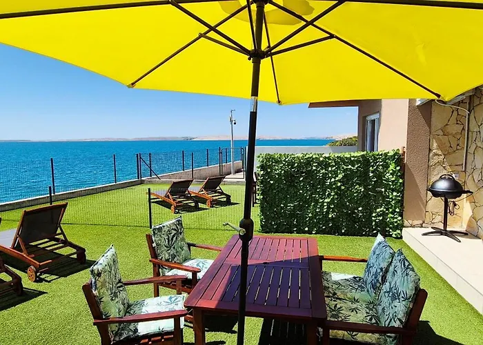 Nicolas - & Sea 10m Away - Amazing Sea View!