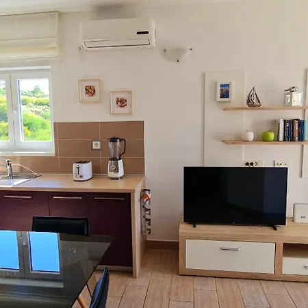 Nicolas - & Sea 10m Away - Amazing Sea View! 公寓 利缇纳